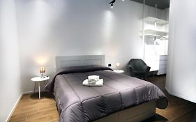Business Home Via Isonzo B&B